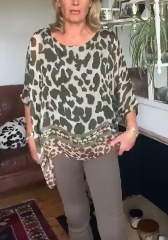 Blusa de meia manga com estampa de contraste de cor leopardo